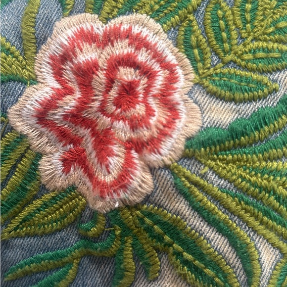 Aratta Blue Jean Jacket with Floral Embroidery - Picture 6 of 6